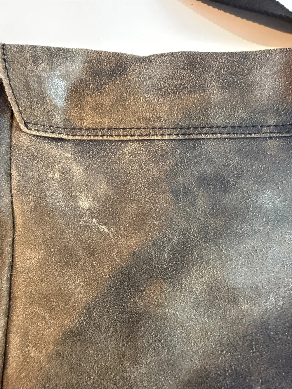 Wilsons Leather Vintage Brown and Black Men's Messenger Crossbody Bag